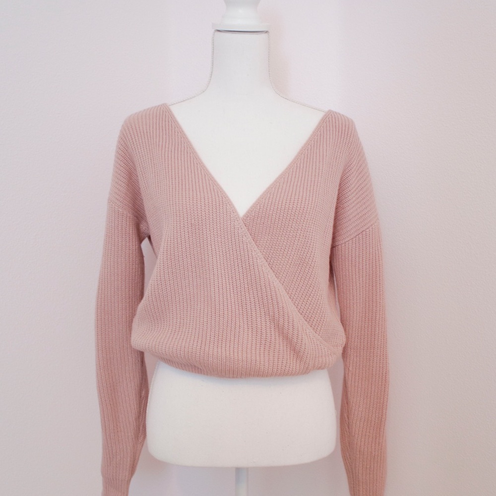 Blush knit v-neck sweater